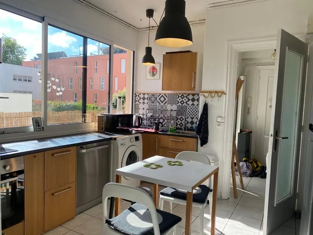 Hypercentral Flat For 6 In Lorient Apartment